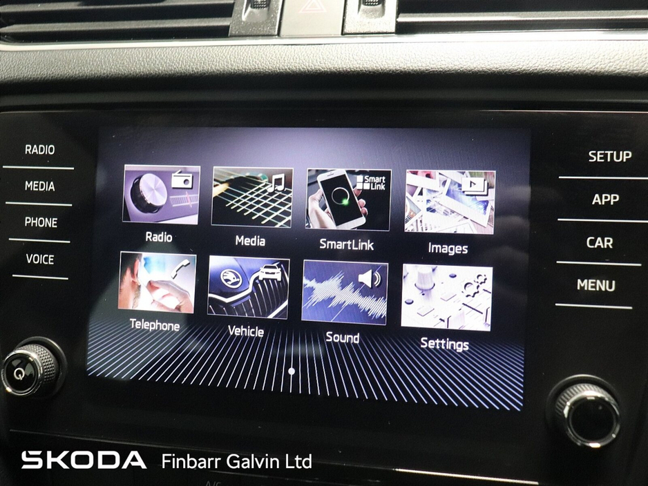 2018 Skoda Octavia - image 17