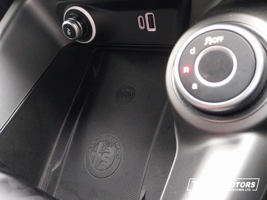 2025 Alfa Romeo Tonale SPECIALE 1.3 280 PHEV Q