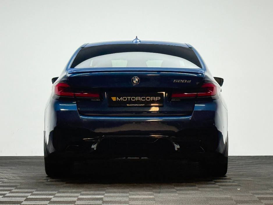 2021 BMW 5 Series - image 6