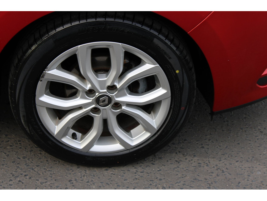 2018 Renault Clio 1.2 16V 75 DYNAMIQUE NAV €10,950