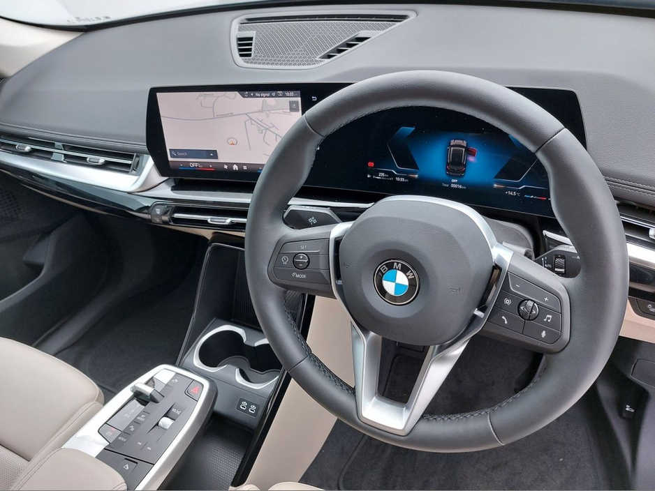 2023 BMW X1 - image 6