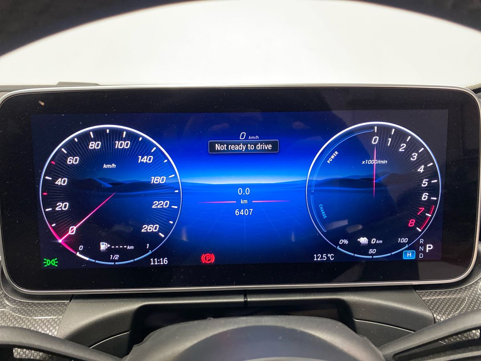 2025 Mercedes-Benz C Class - image 8