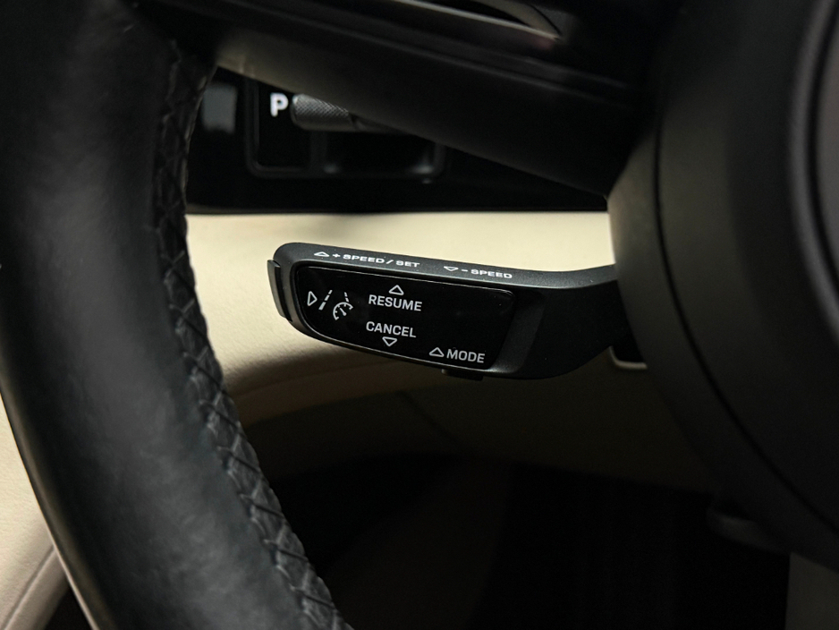 2022 Porsche Taycan - image 16