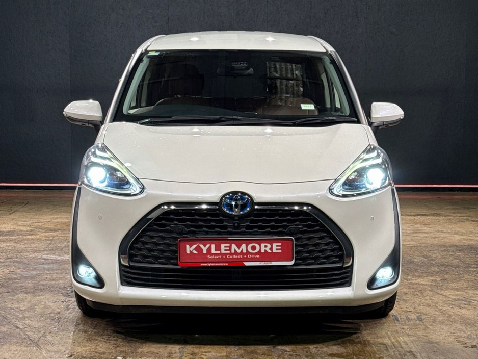 2020 Toyota Sienta 1.5L HYBRID AUTOMATIC - 7 SEATER - CRUISE CONTROL - TOYOTA SAFETY SENSE - REVERSE CAMERA €19,950