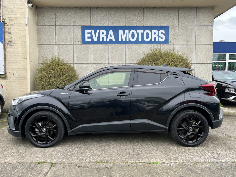 2019 Toyota C-HR - image 6