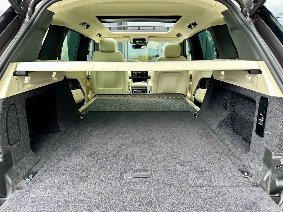 2024 Land Rover Range Rover - image 15