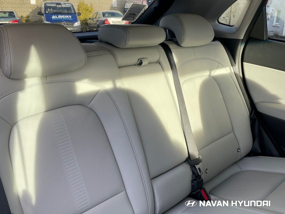 2022 Hyundai Kona EV Premium 64 kWh €21,850