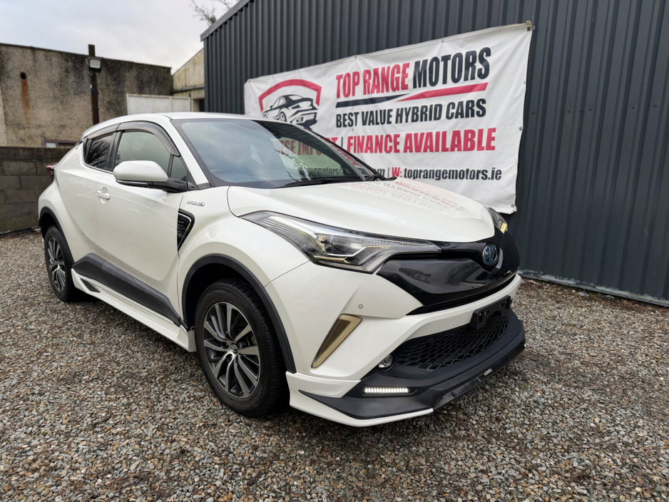 2018 Toyota C-HR 1.8 HYBRID SOL €19,500