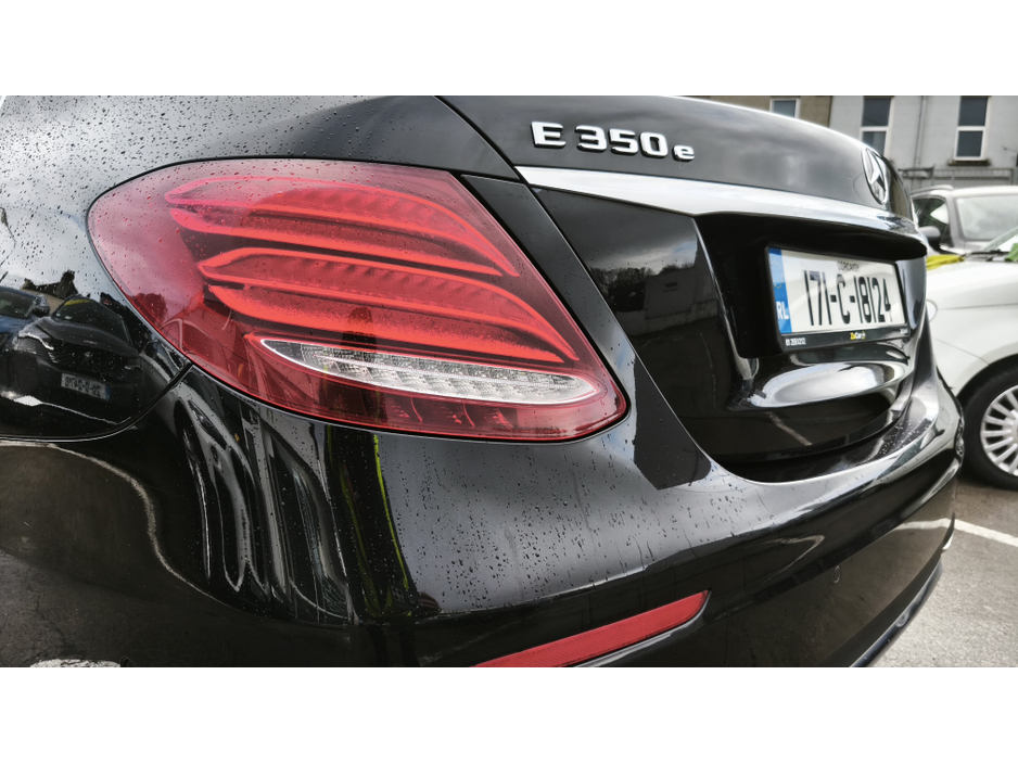 2017 Mercedes-Benz E Class - image 7