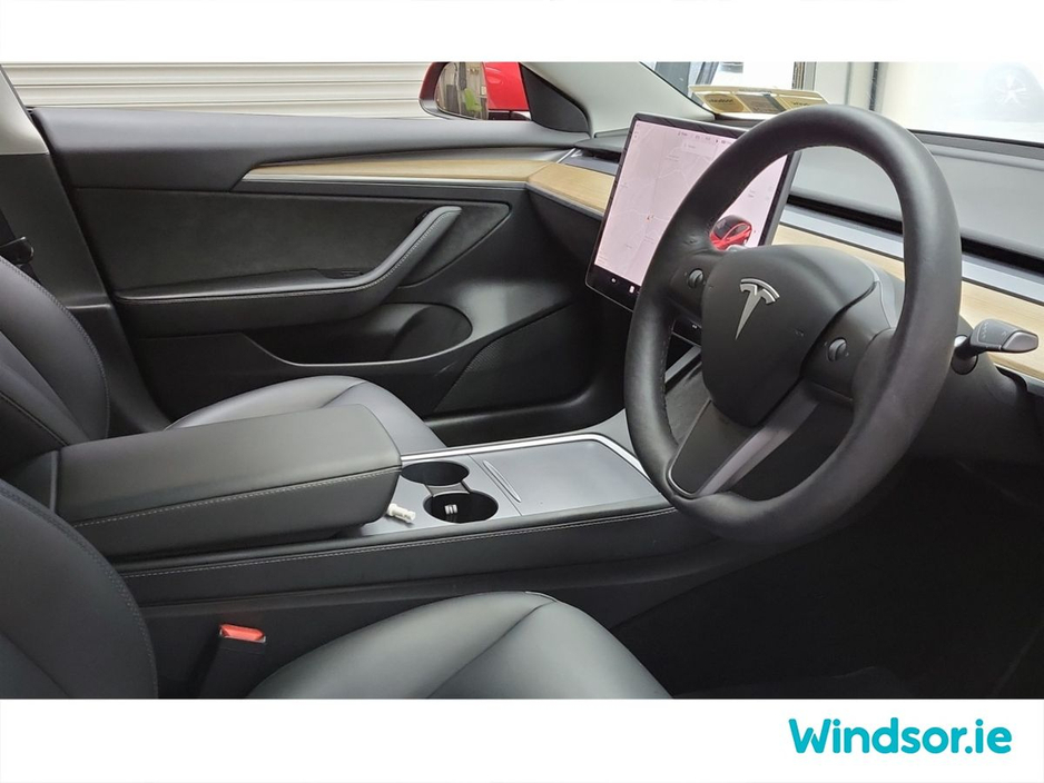 2021 Tesla Model 3 - image 10