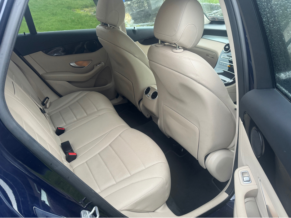 2021 Mercedes-Benz GL Class 200 D 5DR AUTO €33,750