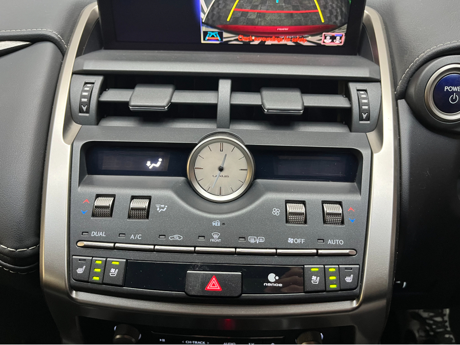 2018 Lexus NX 300 h - image 24