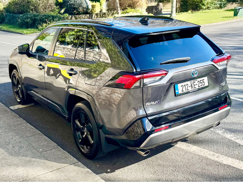 2021 Toyota Rav4 - image 15