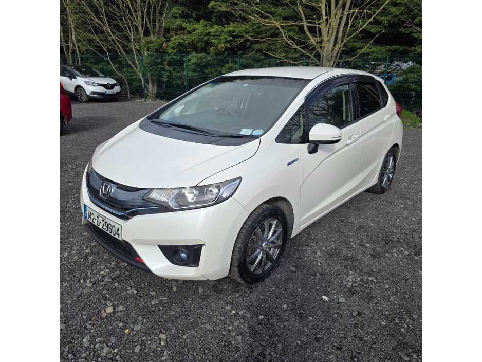 2014 Honda Fit - image 4