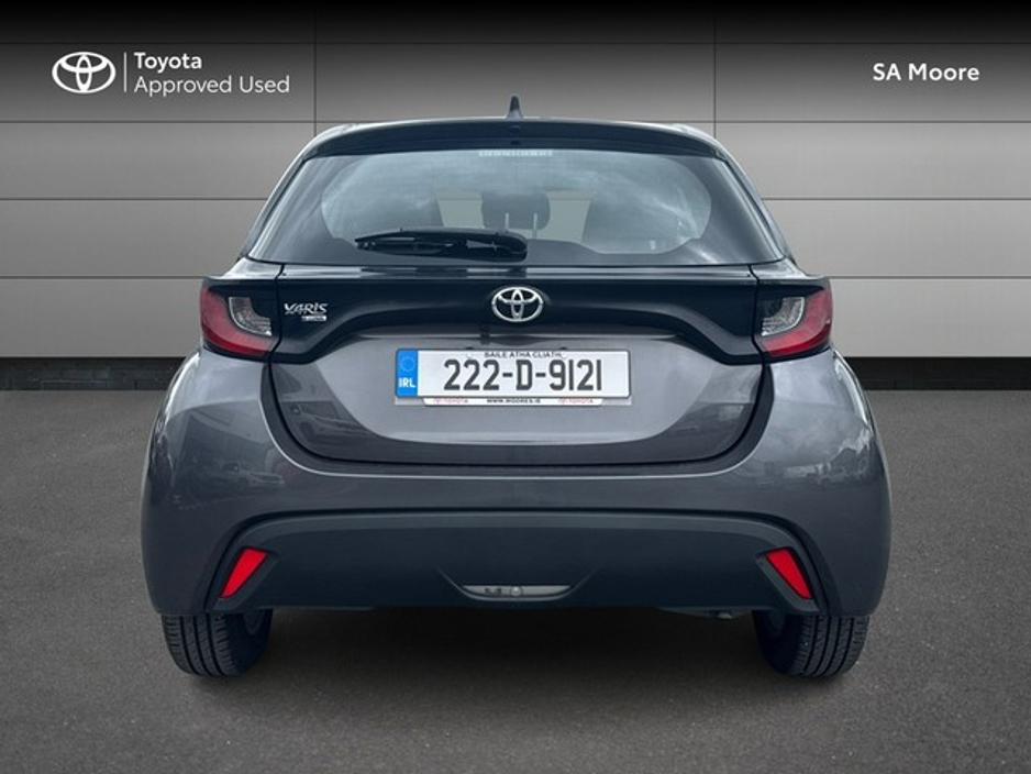 2022 Toyota Yaris 1.0 LUNA €18,995
