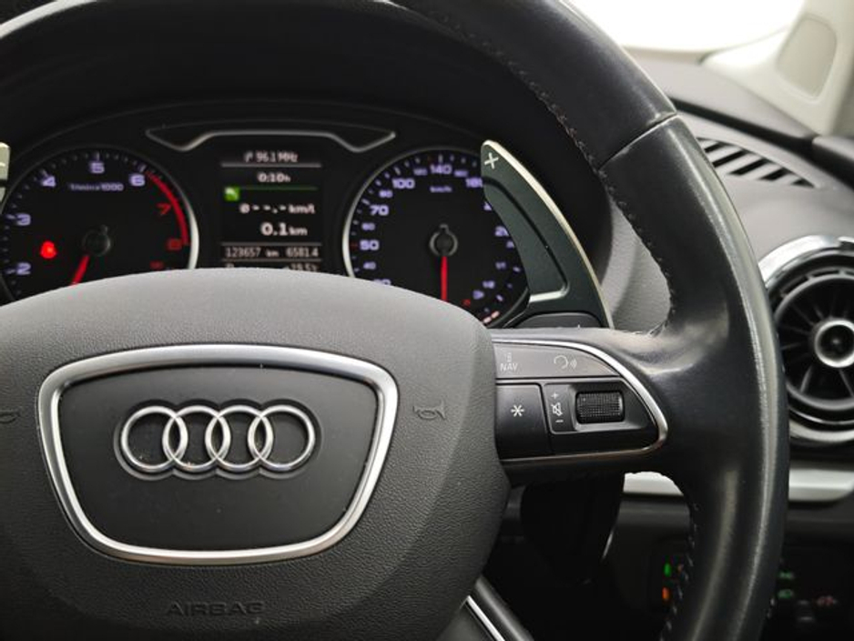 2015 Audi A3 - image 26