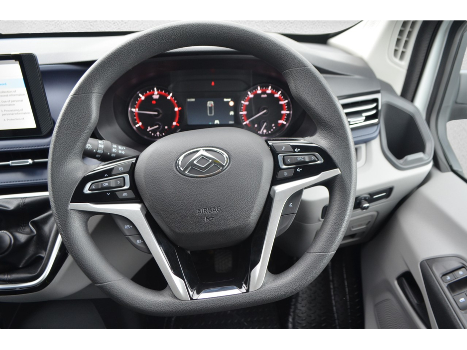 2026 Maxus Deliver 9 - image 16