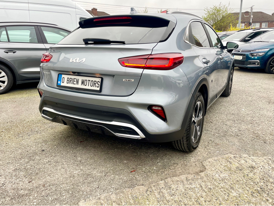 2024 Kia XCeed - image 21