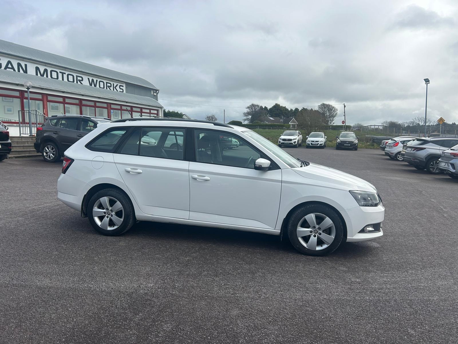 2016 Skoda Fabia - image 3