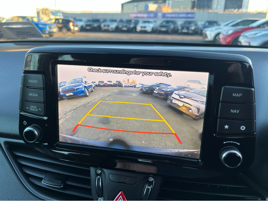 2019 Hyundai i30 SE NAV T-GDI 1.0 PETROL //SAT NAV//REVERSE CAMERA//WIRELESS PHONE CHARGER//CARPLAY// €14,950