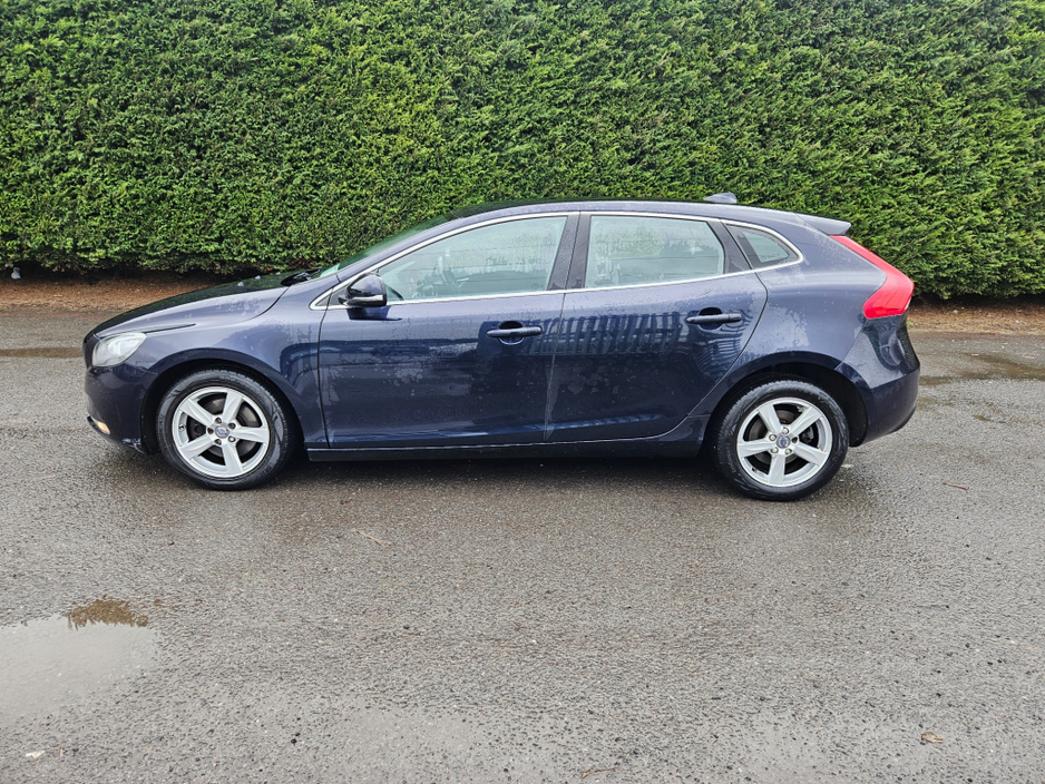 2016 Volvo V40 2.0 D2 SE NAV 120BHP 5DR 40 SERIES €8,450