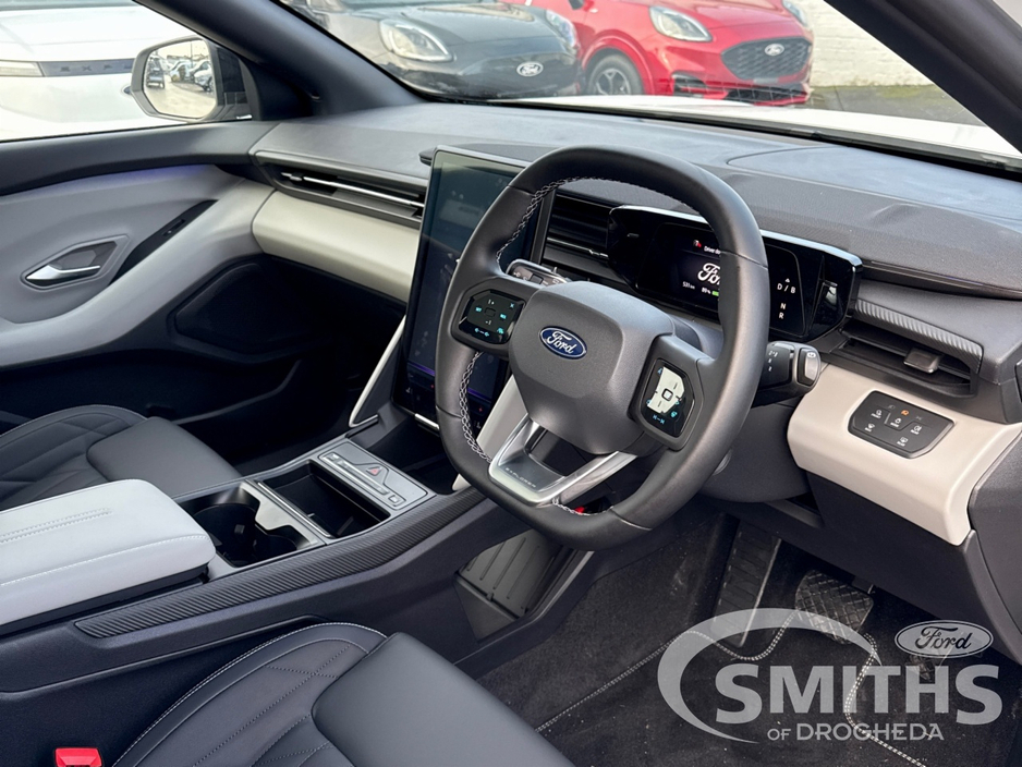 2026 Ford Explorer PREMIUM 77KWH 286PS €45,950