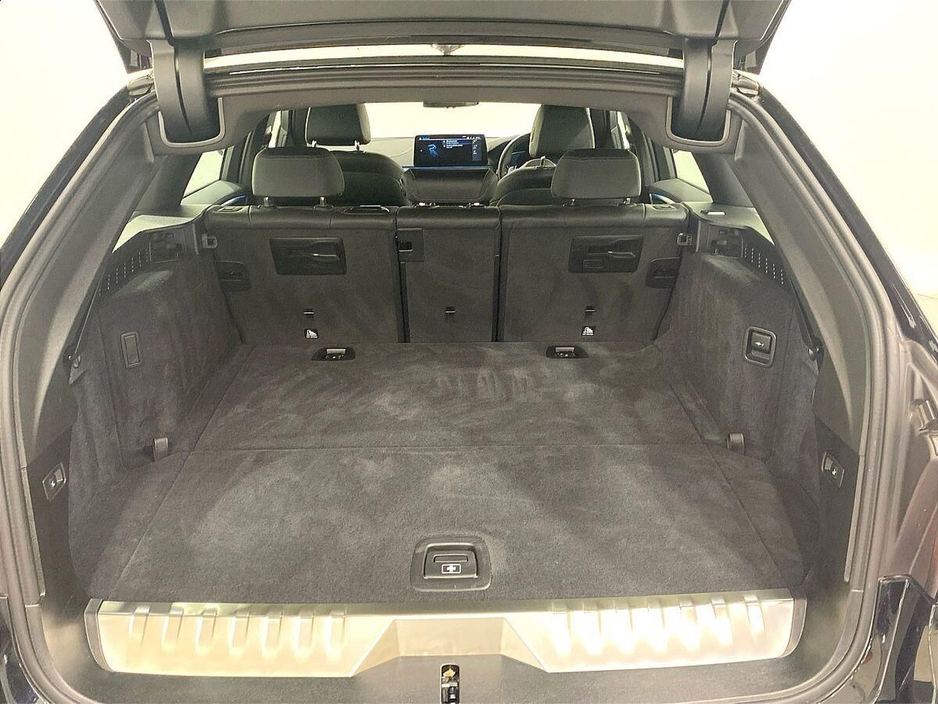 2024 BMW 5 Series 530e M Sport Touring €50,950