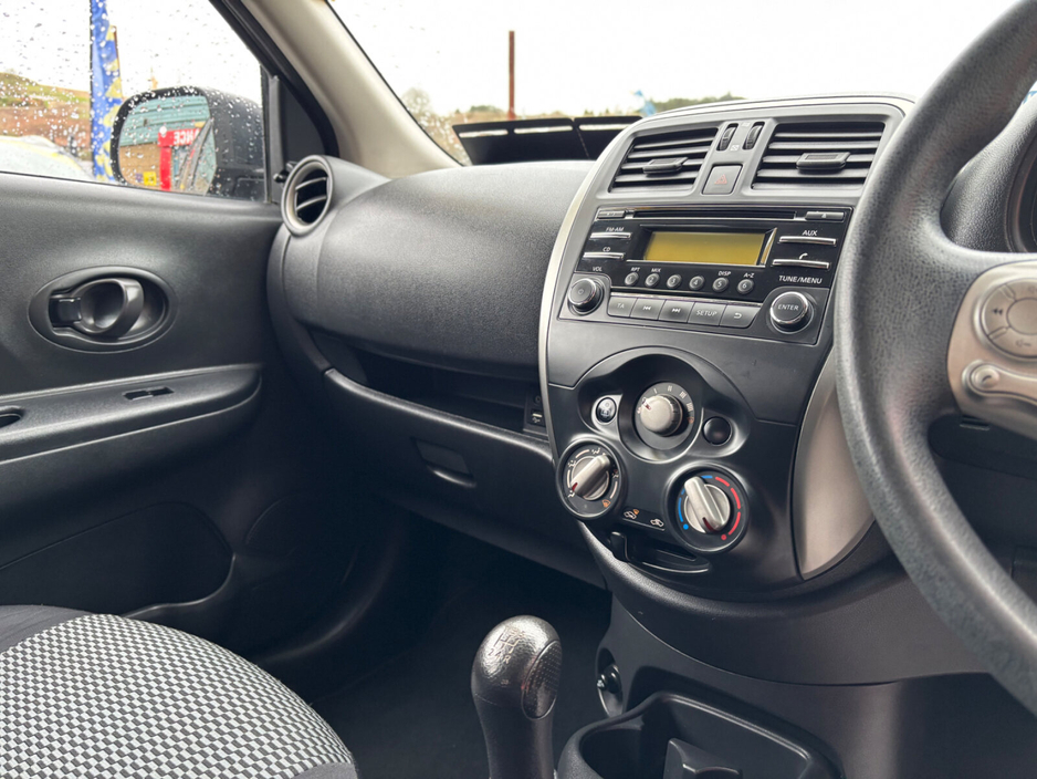 2016 Nissan Micra - image 5