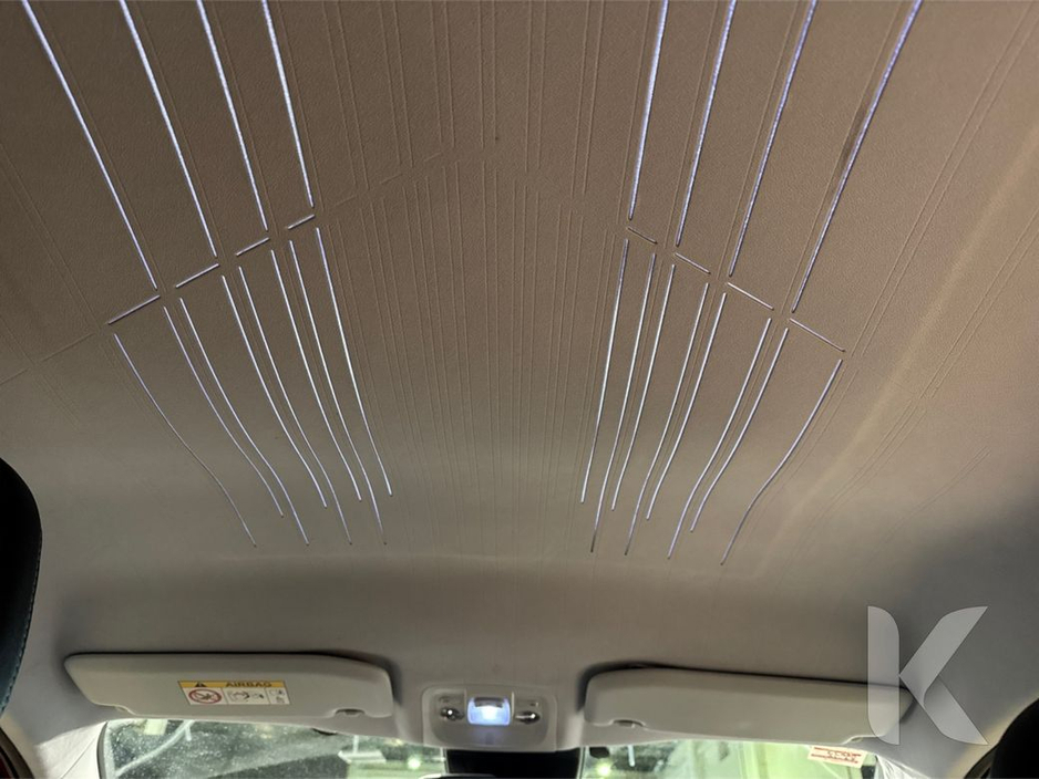 2017 Peugeot 2008 BLACK HALF LEATHER - FACTORY ALLOYS - REVERSE CAMERA €12,950