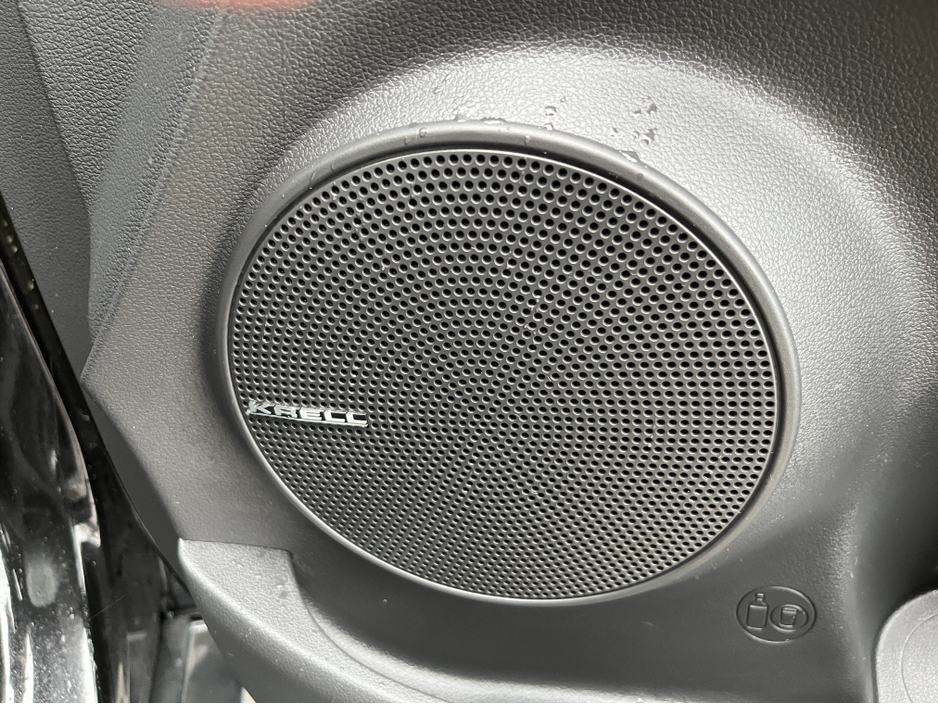 2023 Hyundai Kona KAUAI PREMIUM 64KWH EV //FULL LEATHER//HEATED SEATS AND STEERING WHEEL//REVERSE CAMERA//SAT NAV//KRELL SOUND SYSTEM// €23,950