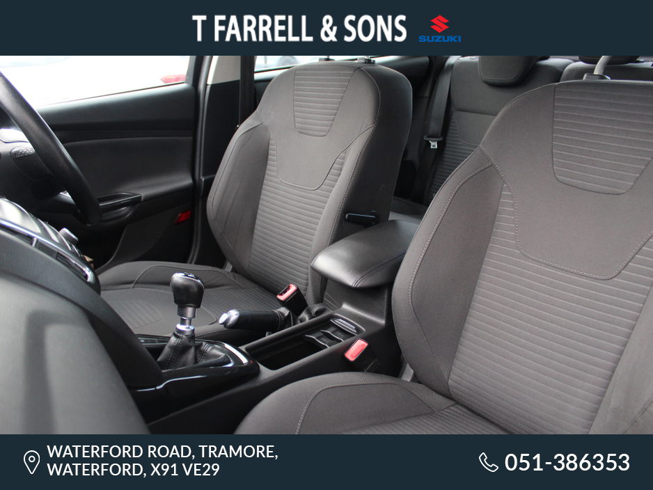 2018 Ford Focus - image 10