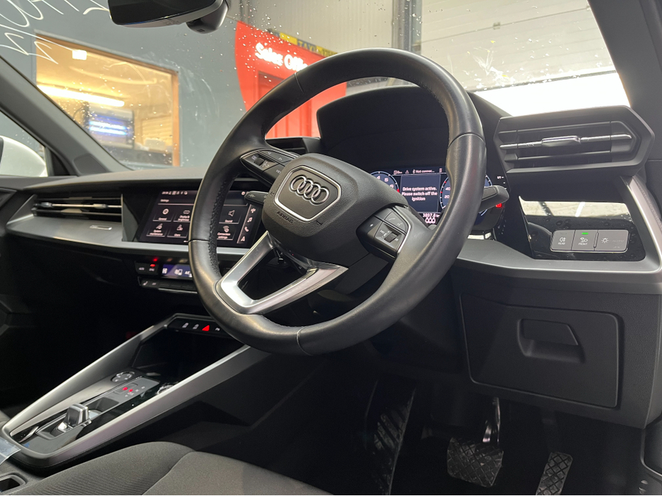 2022 Audi A3 €26950! 2022 AUDI A3 30TFSI SPORTBACK ADVANCED 1.0 AUTOMATIC / CRUISE CONTROL / REVERSE CAMERA / HEATED SEATS / PADDLE SHIFTERS / APPLE CARPLAY AND MORE €26,950