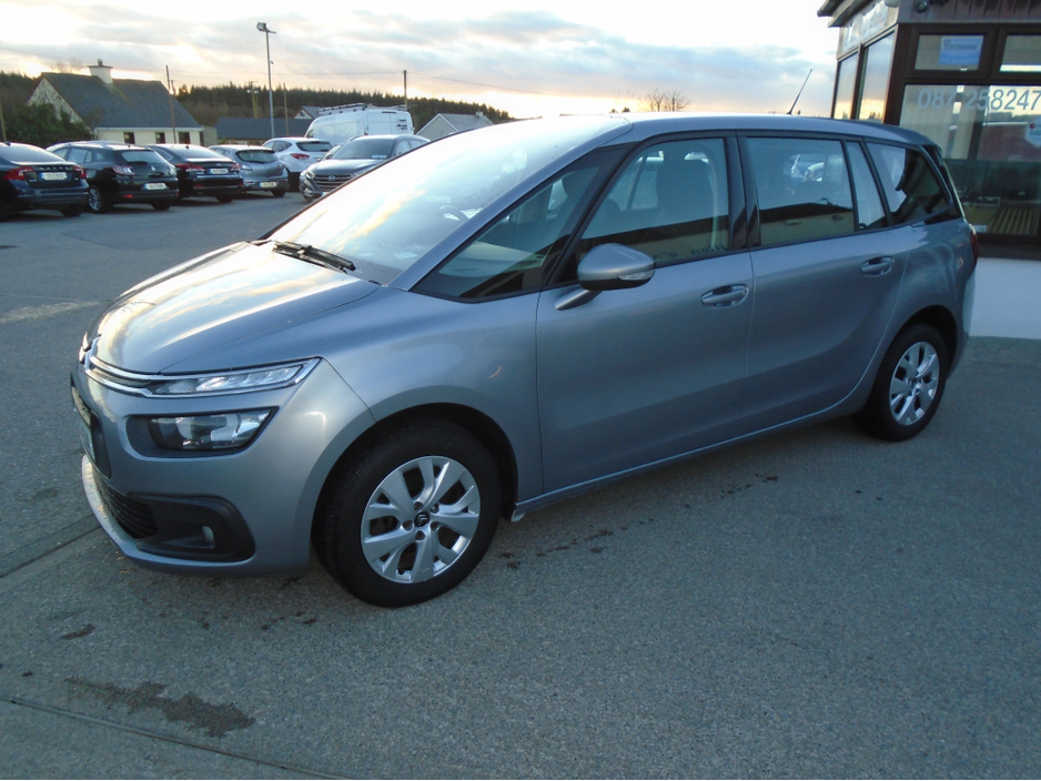 2017 Citroen Grand C4 Picasso TOUCH BLUEHDI 120 4DR BLACK EDITION €7,750