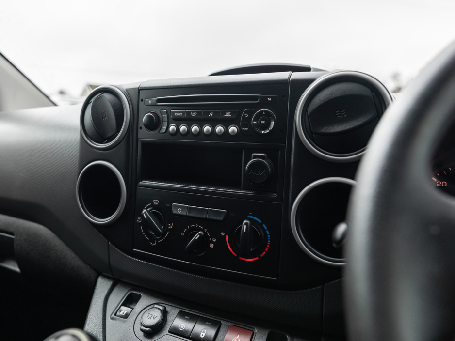 2017 Citroen Berlingo LX BLUEHDI 100 750KG LWB MY40 €8,130