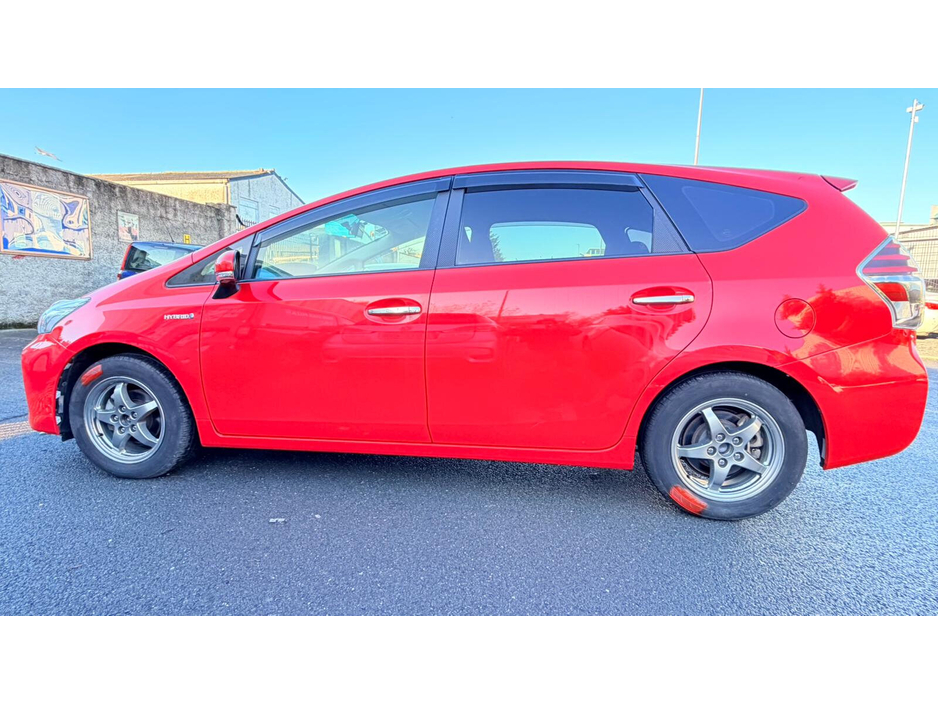 2016 Toyota Prius 1.8 Hybrid Luxury €16,300