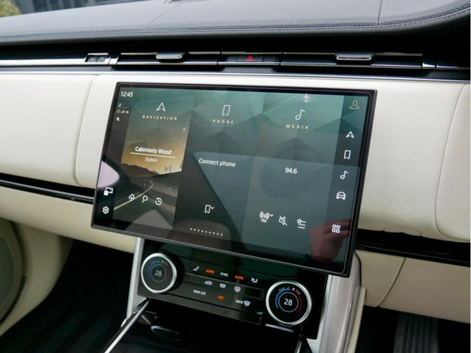 2023 Land Rover Range Rover - image 19