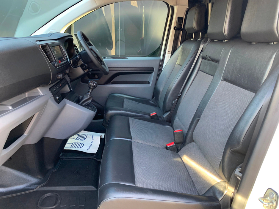 2021 Citroen Dispatch 2.0 HDI 120 BHP ENTERPRISE LWB // PRICE EXCL. VAT // 10/26 CVRT // FULL DOCUMENTED SERVICE HISTORY // €14,950