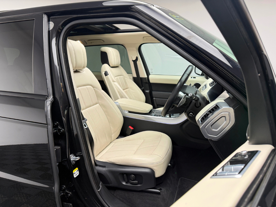 2021 Land Rover Range Rover Sport - image 12