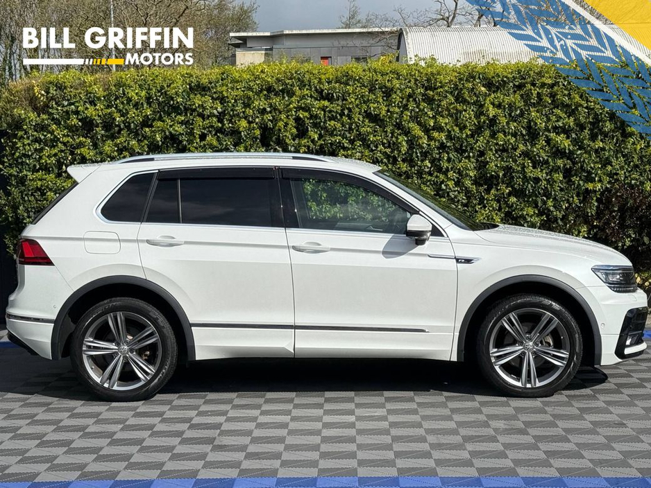 2018 Volkswagen Tiguan - image 2