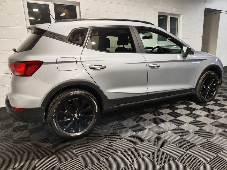 2021 SEAT Arona - image 8