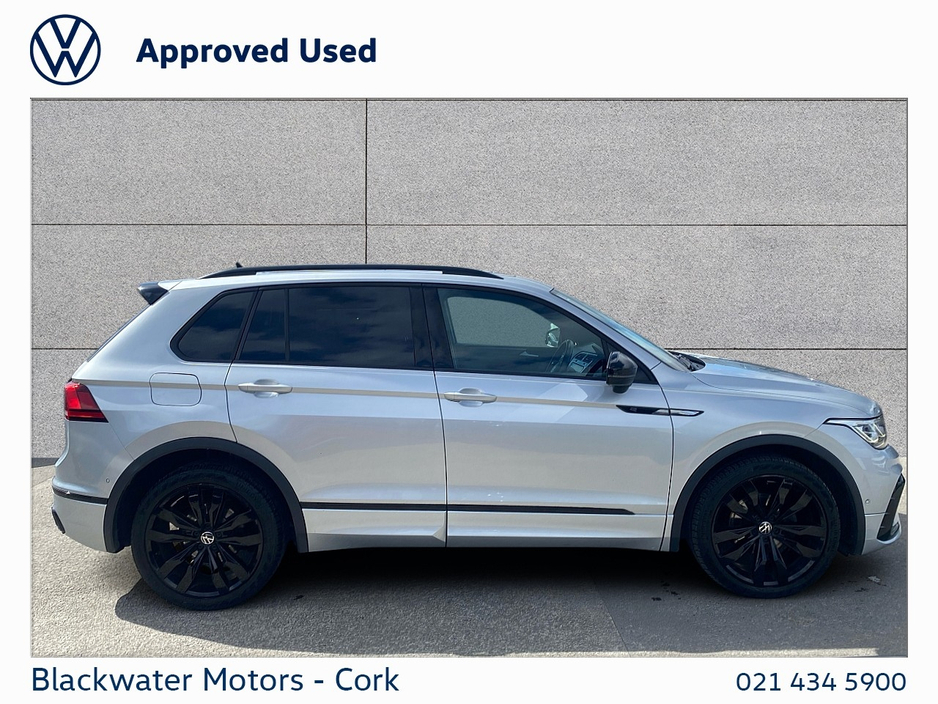 2023 Volkswagen Tiguan - image 6