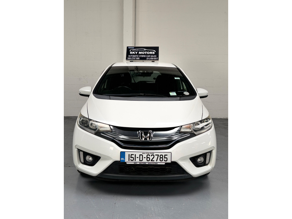 2015 Honda Fit - image 2