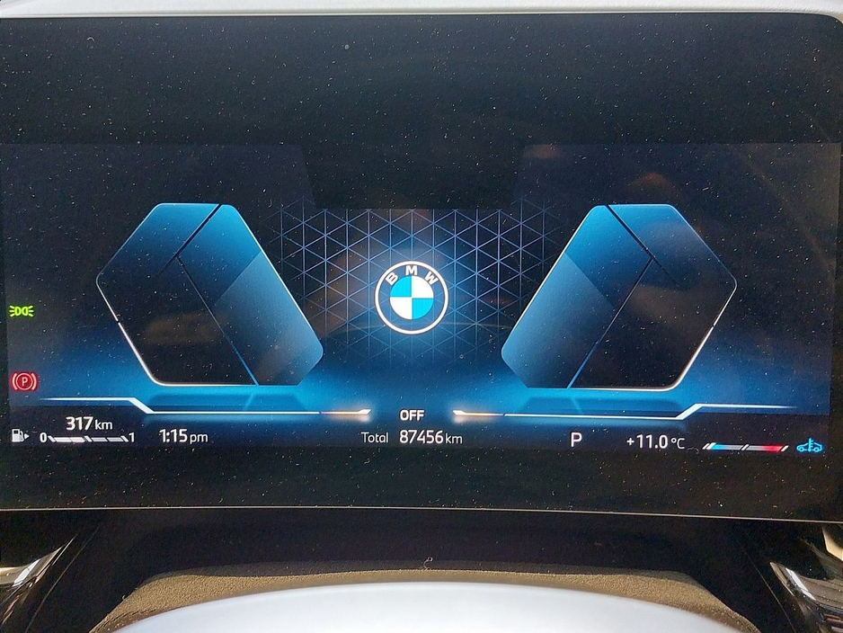 2023 BMW X1 - image 9