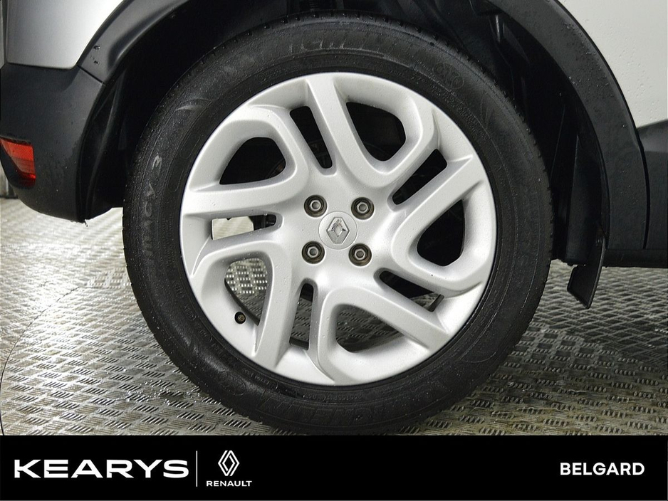 2015 Renault Captur - image 8