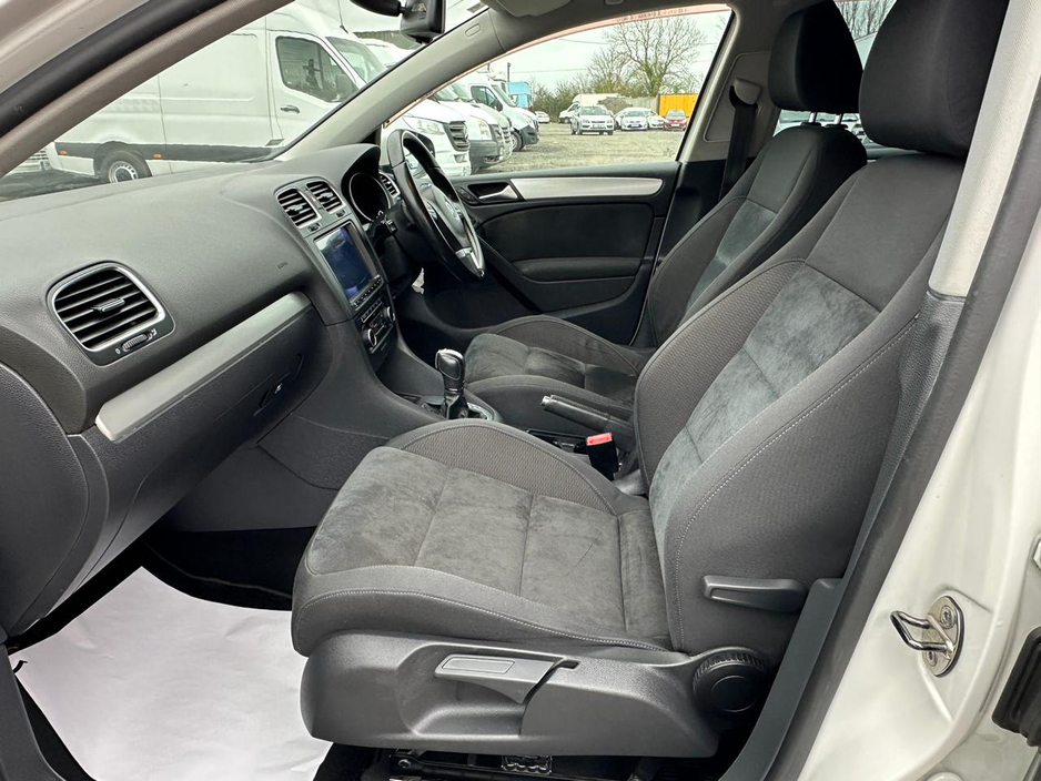 2012 Volkswagen Golf - image 14