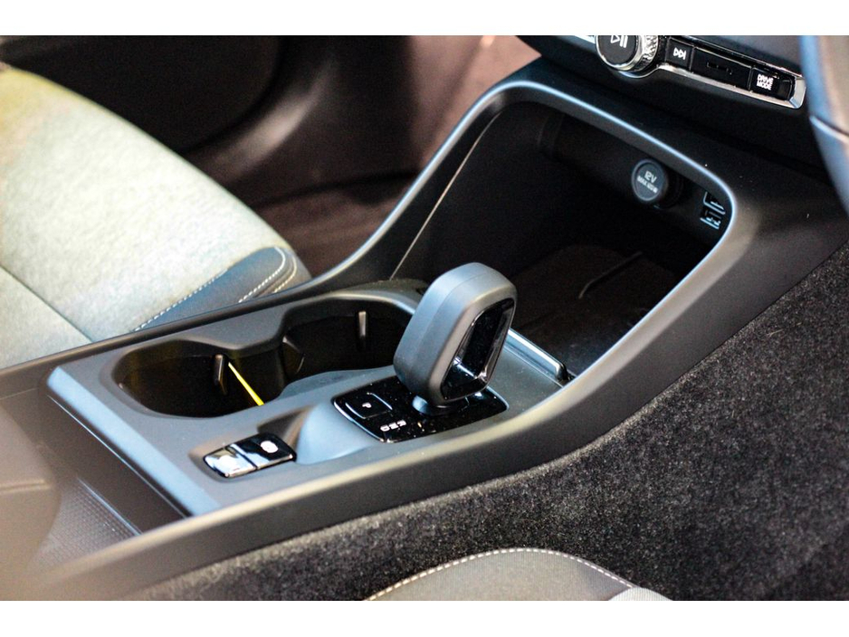 2023 Volvo XC40 RECHARGE T4 CORE 1.5 PHEV €36,899