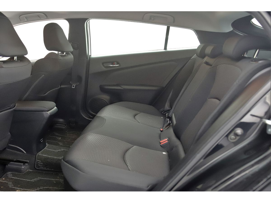 2022 Toyota Prius 1.8 HYBRID *REVERSE CAM*PARK SENSORS*10"ANDROID CAR PLAYER* €24,890