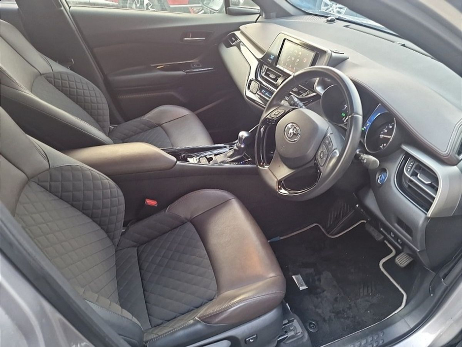 2018 Toyota C-HR * DEPOSIT TAKEN * 1.8 HYBRID * AUTO * HUGE SPEC * TRINITY MOTORS €15,950