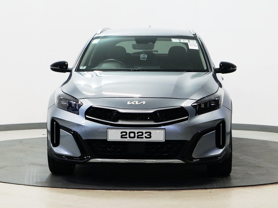 2023 Kia XCeed - image 9