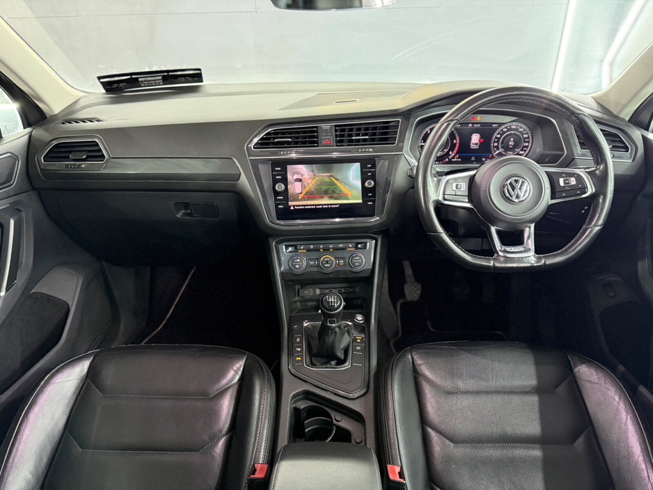 2018 Volkswagen Tiguan - image 22